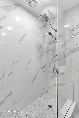 Sold by Keller Williams NYC | media 14