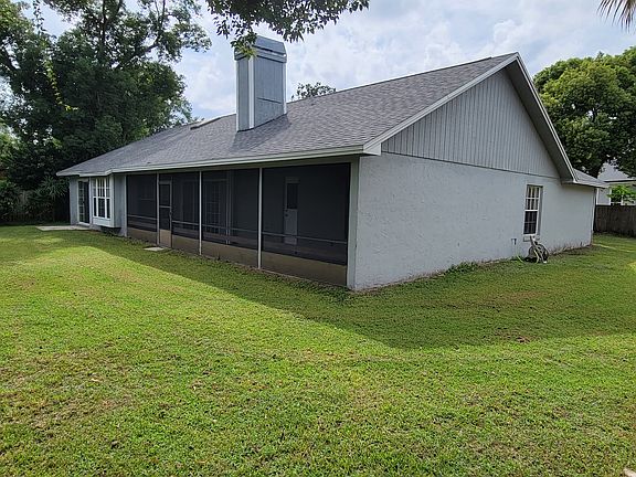 4th image of 991 Autumn Glen Ln