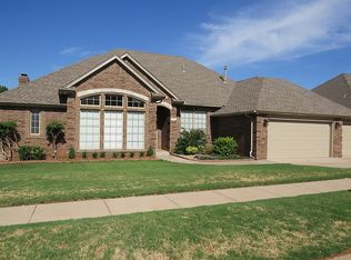 10405 Bishops Gate, Oklahoma City, OK 73162