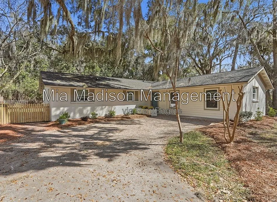 21 Sheridan Cir