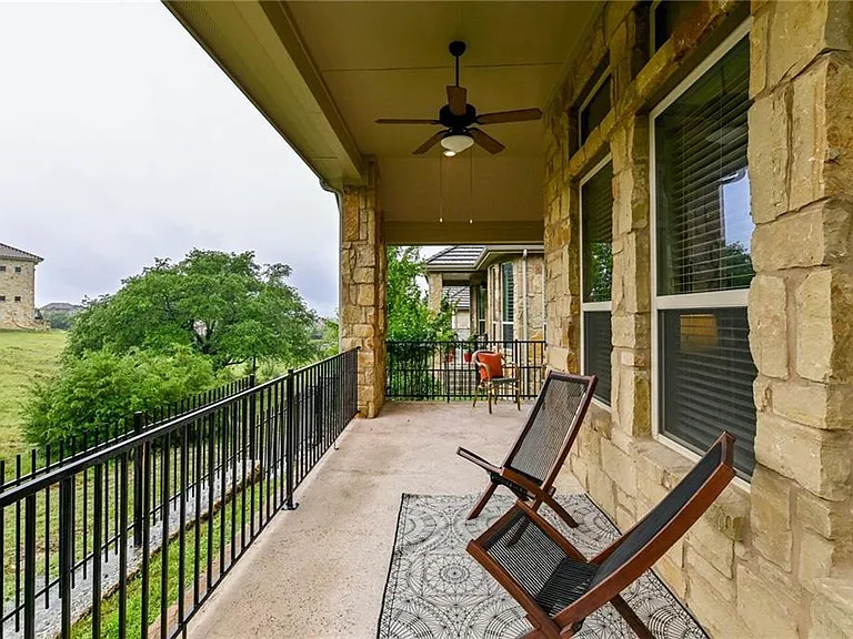 204 Maxwell Way — Photo 22