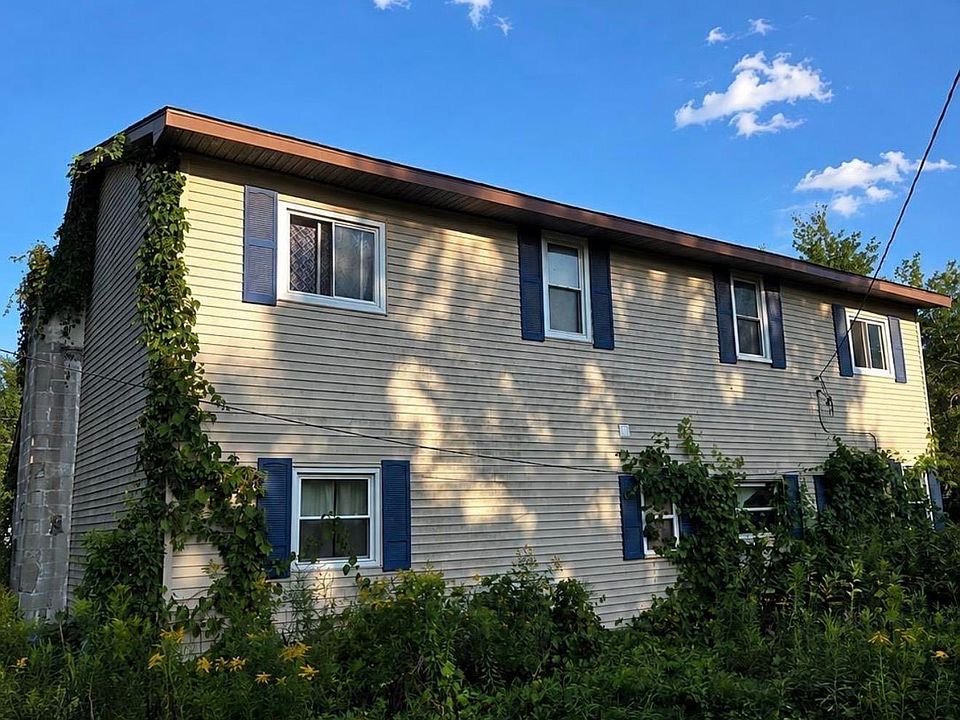 1st image of 2561 E Manor Rd