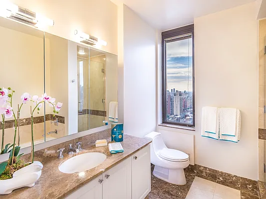 Rented by Related Rentals | media 15