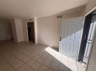 1005 Dickerson Dr SE APT B, Albuquerque, NM 87106