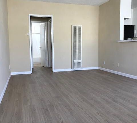 2nd image of 12610 Caswell Ave APT 6