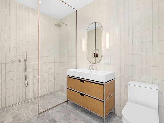 5th image of 11 Hoyt St #28H