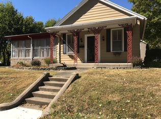 526 Calhoun St, Peru, IL 61354