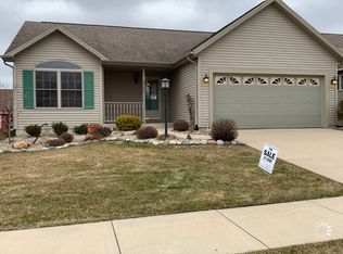 2008 Tea Rose Ln, Mishawaka, IN 46544