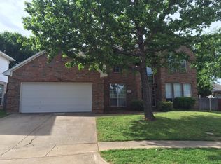 1812 Swaim Ct, Arlington, TX 76001