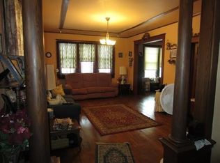 521 N Sherman St, Lincoln, IL 62656