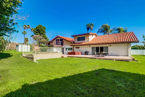 8835 Kenwood Dr Photo 1