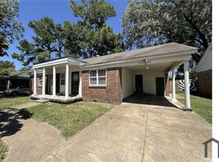 2868 Knight Rd, Memphis, TN 38118
