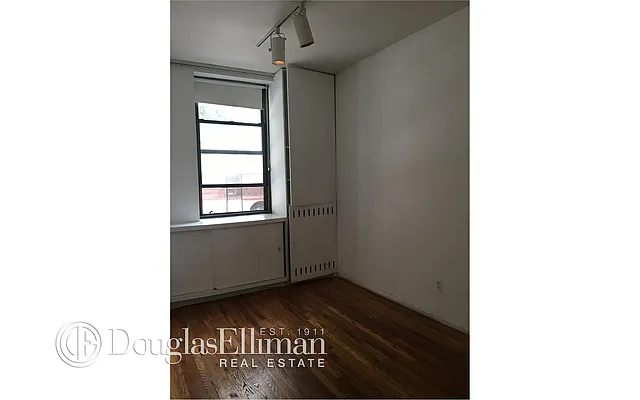 Rented by Douglas Elliman | media 3