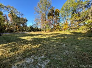 2698 S Mount Zion Church Rd, Pekin, IN 47165