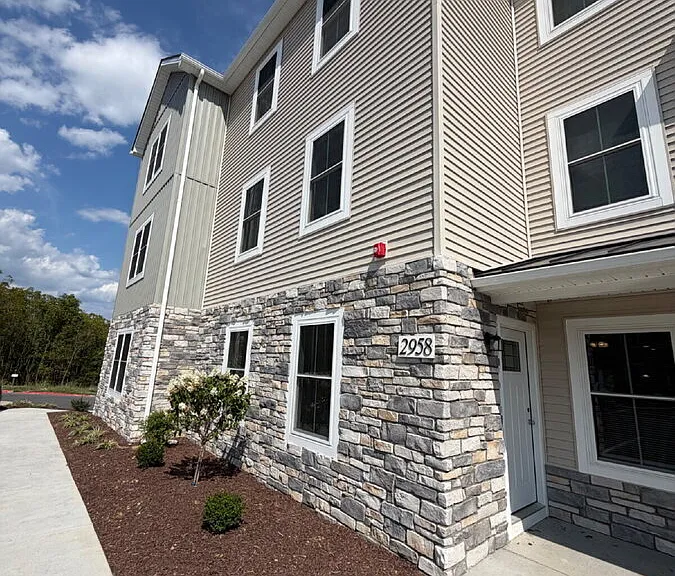 2958 Locust Grove Ct #3 — Photo 2