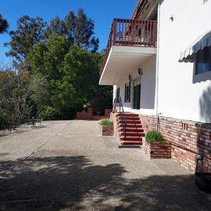 2774 Summit Dr, Burlingame, CA, 94010