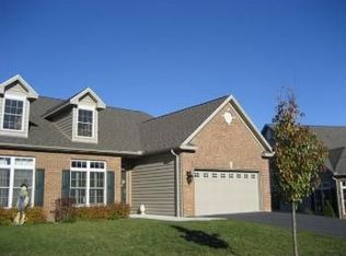 1685 Revere Dr, Mechanicsburg, PA 17050