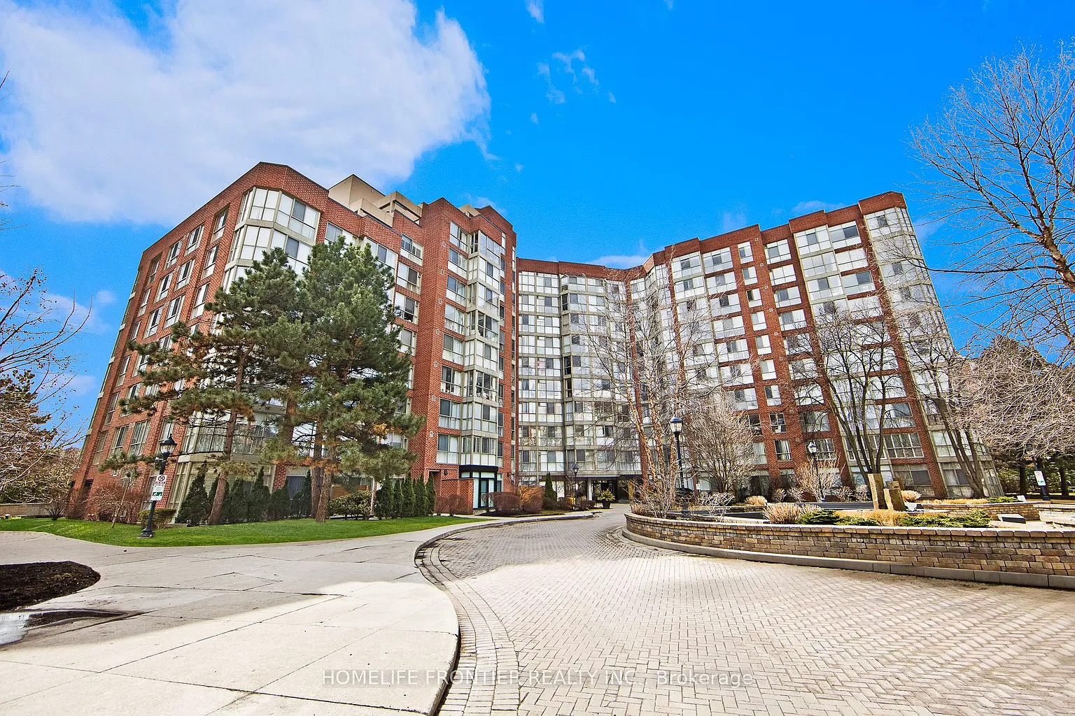 22 Southport St #440 photo 1