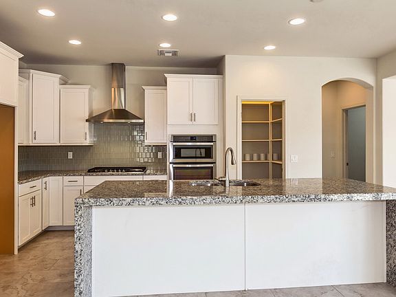 Spacious Kitchen