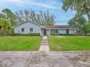 15612 74th Ave N, Palm Beach Gardens, FL 33418