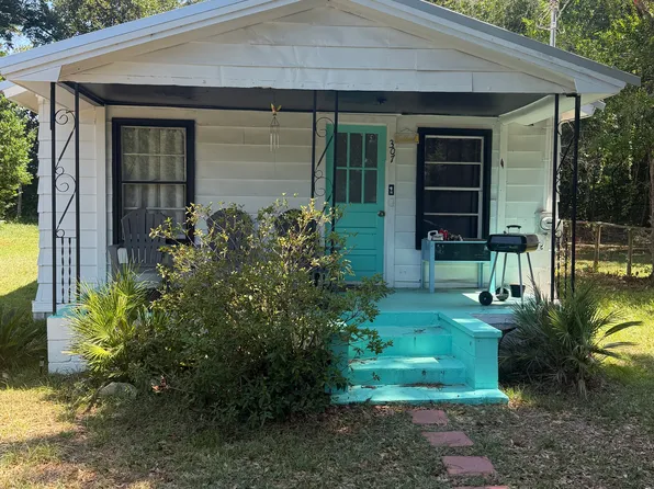 307 Railroad St, Brooklet, GA 30415