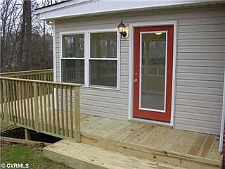 3rd image of 5616 Swan Dr
