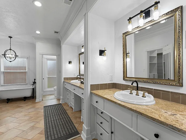 8911 Tranquil Park Dr — Photo 30