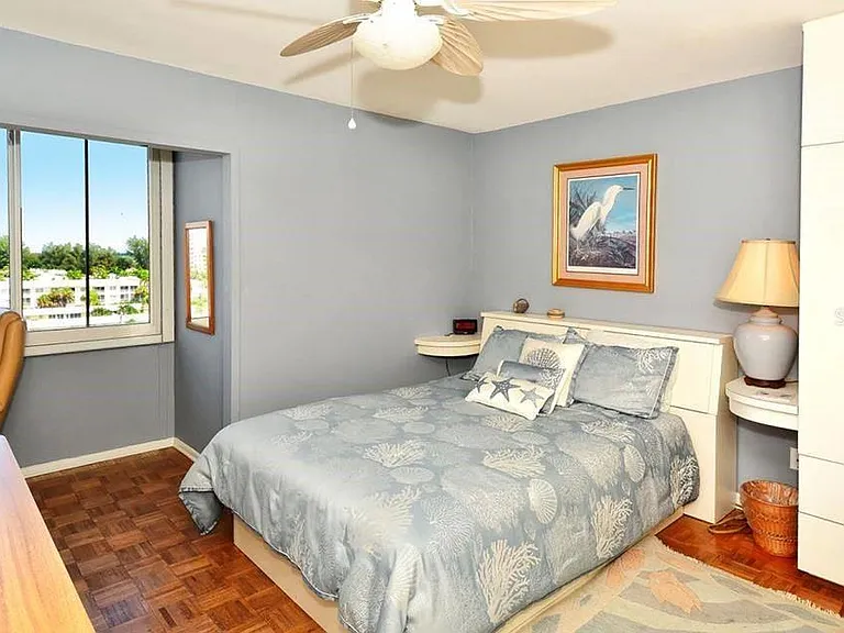1055 W Peppertree Dr #603AA — Photo 3