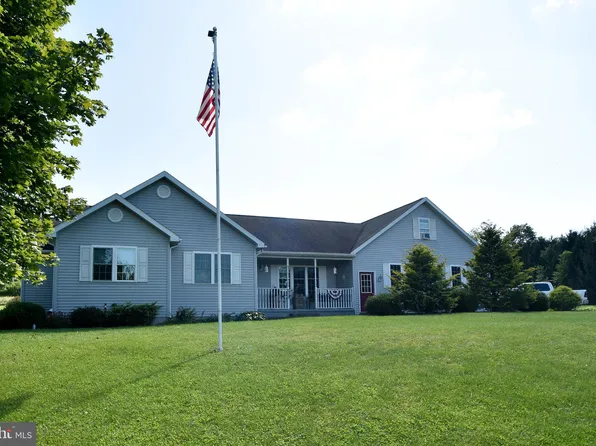 111 Pheasant Run, Spring Mills, PA 16875