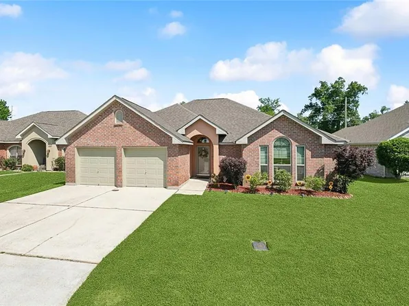 517 Arlington Dr, Destrehan, LA 70047