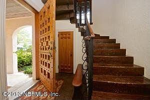 4th image of 1849 Challen Ave