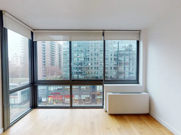 808 Columbus Avenue 07E image 1 of 9