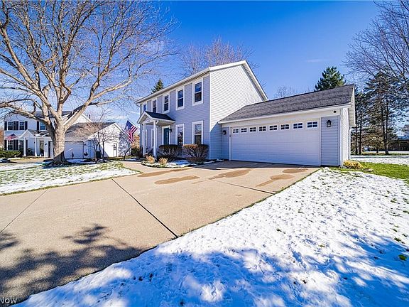 2nd image of 9570 Daisy Ct