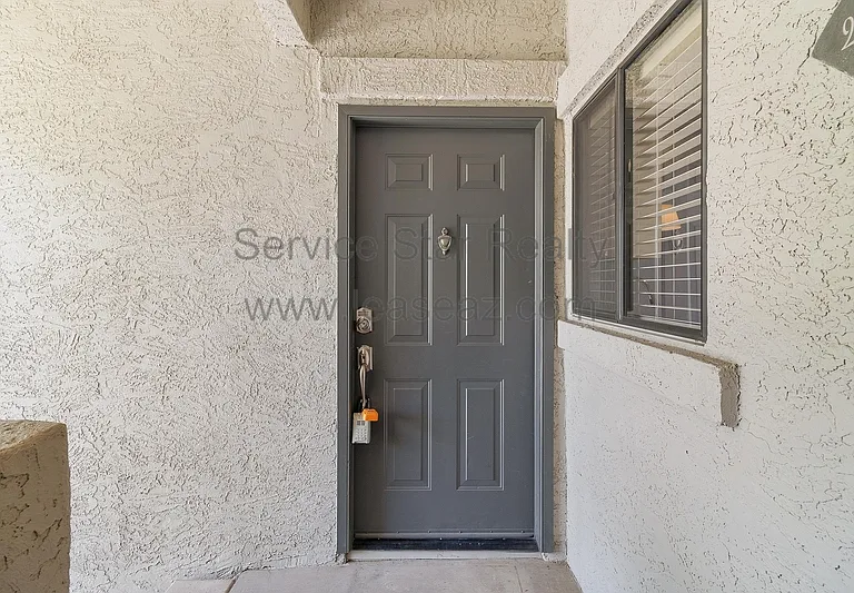 15095 N Thompson Peak Pkwy #2011 — Photo 2