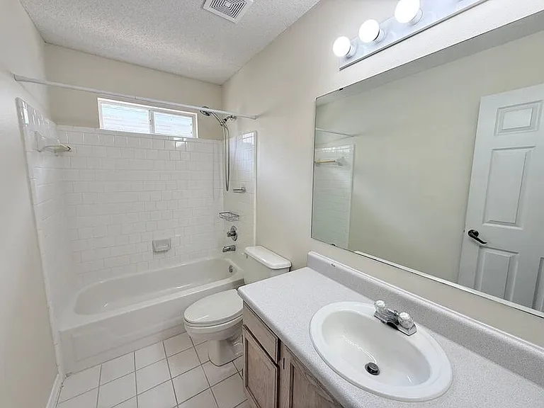 2313 Shoal Creek Dr — Photo 10
