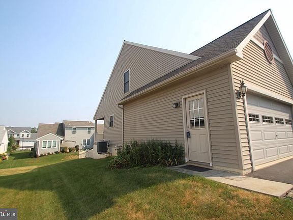 4th image of 4318 Green Park Dr