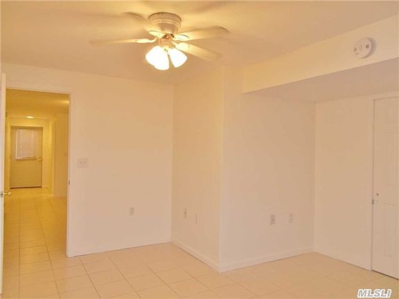 4th image of 118 Barraud Dr