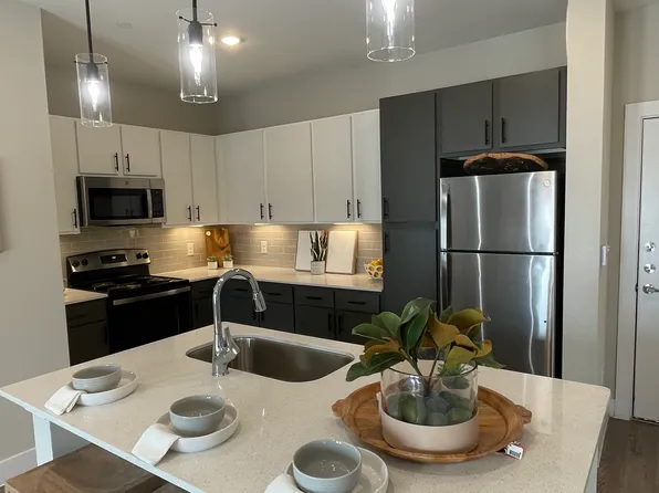 (undisclosed Address), New Braunfels, TX 78130