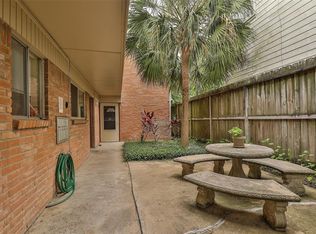 2201 Driscoll St APT 4, Houston, TX 77019