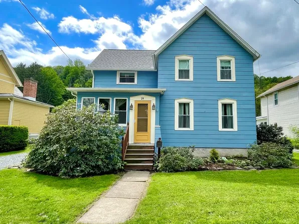 29 Nichols St, Wellsboro, PA 16901