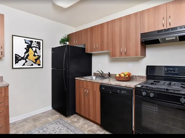 North Hills Apartments