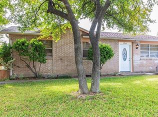 1704 Magnolia Dr, Mesquite, TX 75149