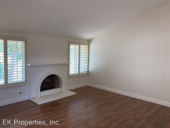 4th image of 902 Santa Florencia