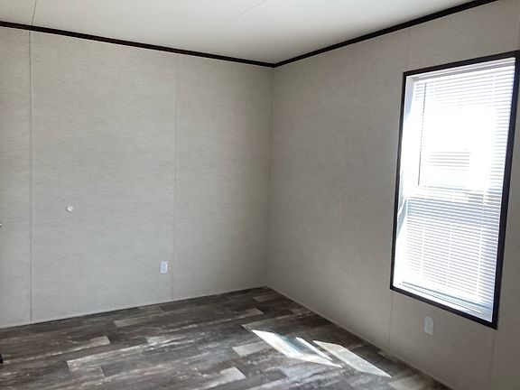 3rd image of 2575 W Martin Luther King Blvd Lot E11