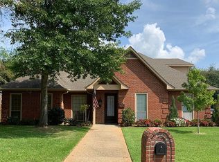 8310 Crooked Trl, Tyler, TX 75703