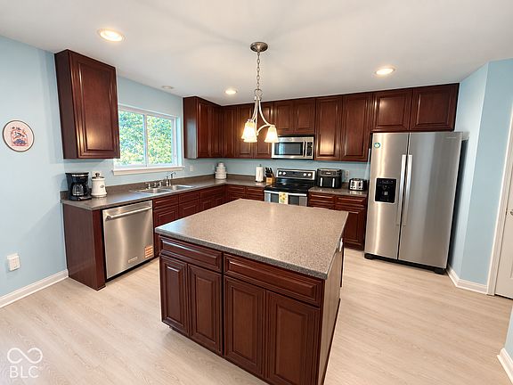 3rd image of 11314 Candice Dr