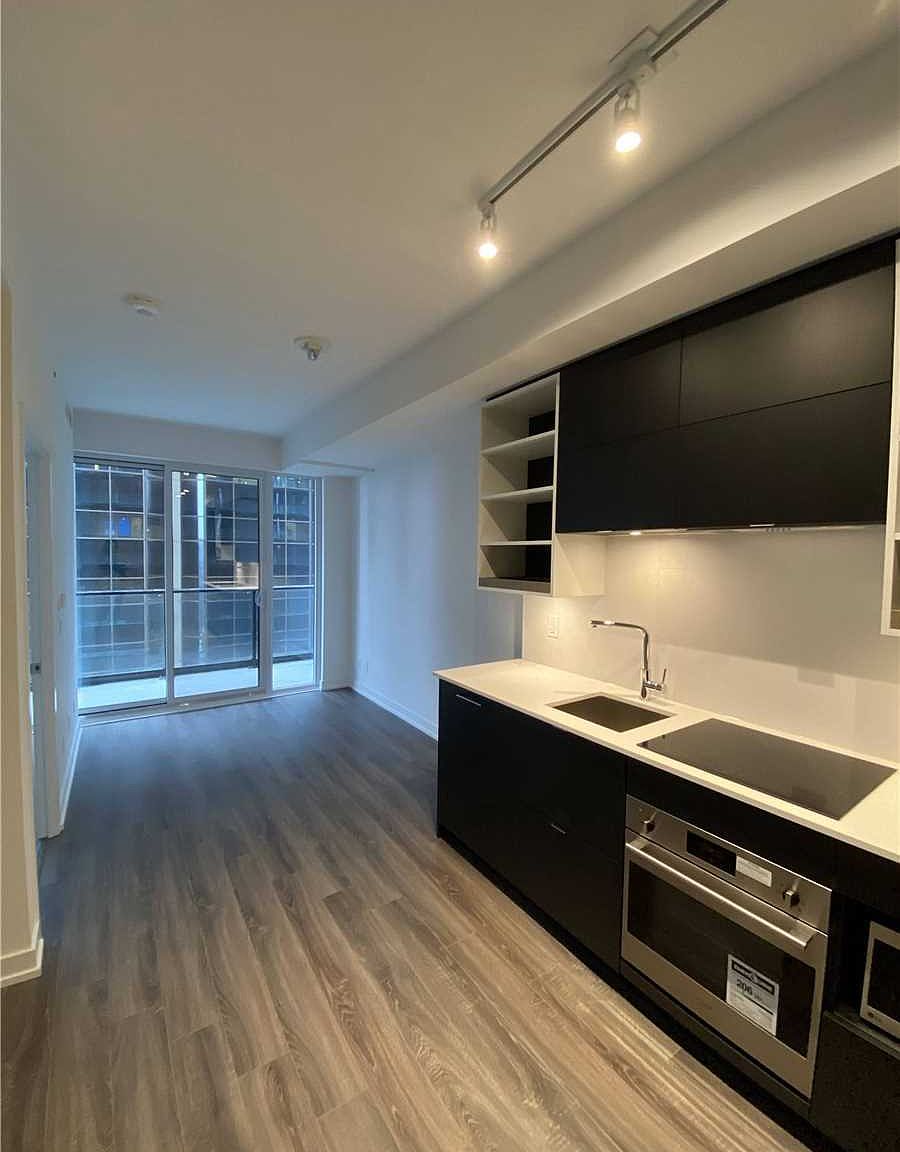 20 Edward St 905, Toronto, ON