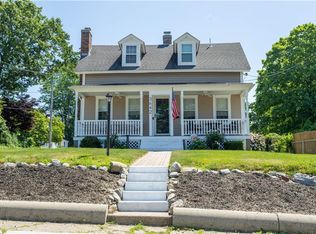 3642 Pawtucket Ave, Riverside, RI 02915