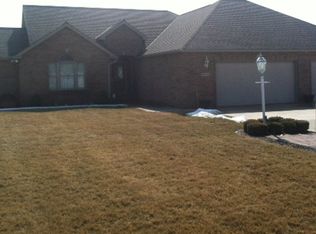 34 Stonebridge Dr, Winchester, IN 47394