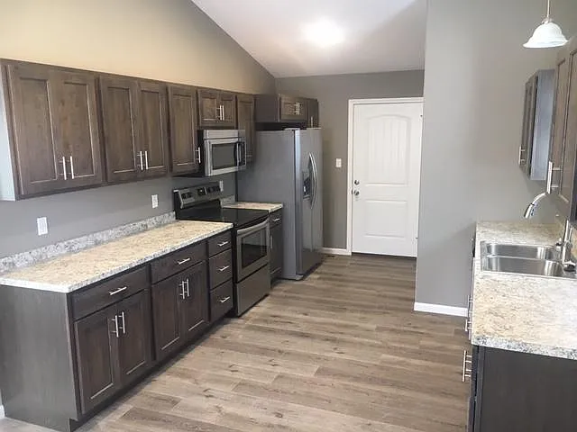 434 Timberline Dr — Photo 4